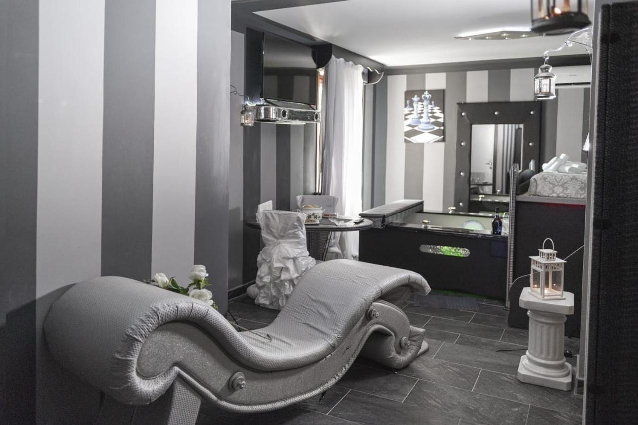 Spa B&B Roma D'Autore Il Nido D'Amore Dış mekan fotoğraf