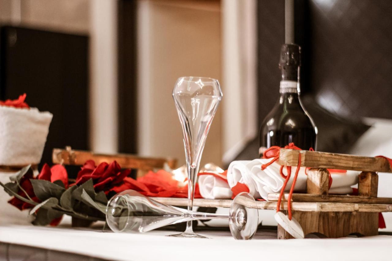 Spa B&B Roma D'Autore Il Nido D'Amore Dış mekan fotoğraf