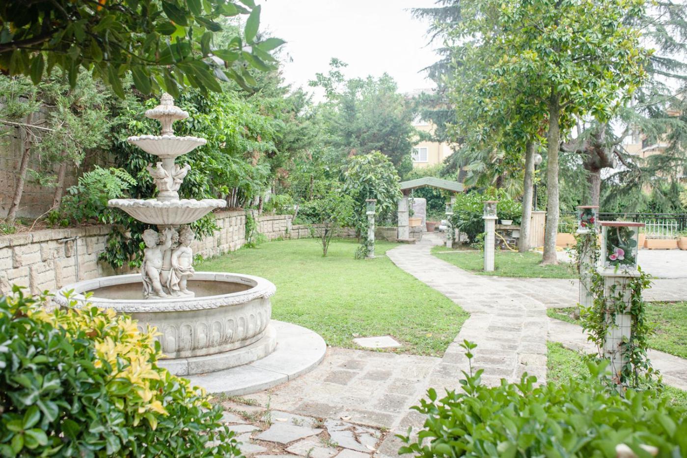 Spa B&B Roma D'Autore Il Nido D'Amore Dış mekan fotoğraf